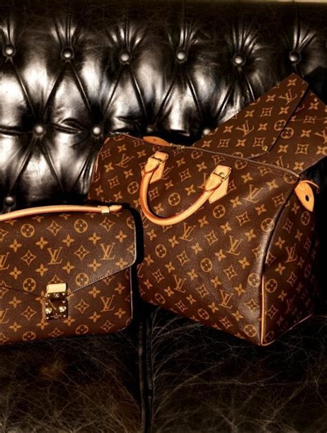 how did louis vuitton crack.